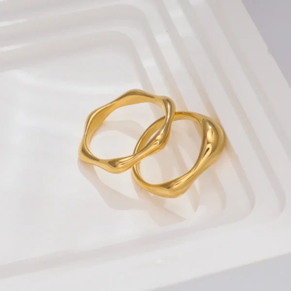 Wave Wedding Rings