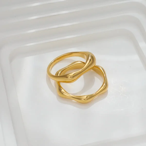 Wave Wedding Rings